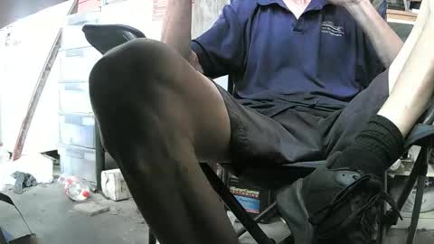 Snapshot of 03oldskoolatgm chatting on December 16, 2025, 3:11 am 03oldskoolatgm online show from December 16, 2025, 3:11 am