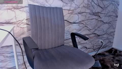 naty online show from February 17, 2025, 6:04 pm