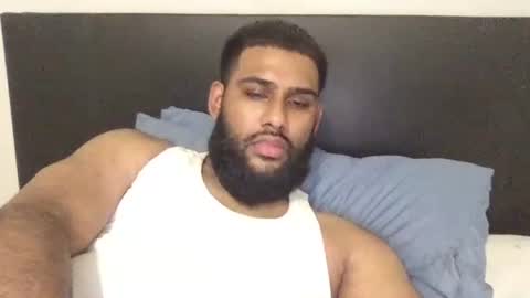 0beyme online show from October 23, 2025, 2:11 am