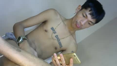 Snapshot of 0cir_asiansatisfy chatting on December 17, 2024, 3:28 am RICK online show from December 17, 2024, 3:28 am