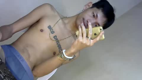 Snapshot of 0cir_asiansatisfy chatting on December 17, 2024, 7:59 pm RICK online show from December 17, 2024, 7:59 pm