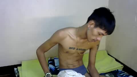 Snapshot of 0cir_asiansatisfy chatting on December 18, 2024, 11:51 pm RICK online show from December 18, 2024, 11:51 pm