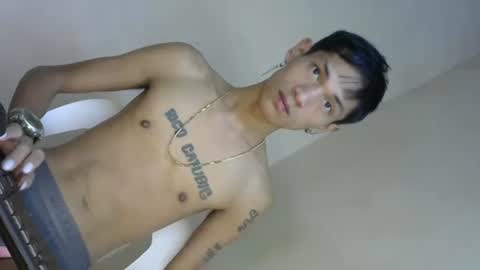 Snapshot of 0cir_asiansatisfy chatting on December 23, 2024, 4:55 am RICK online show from December 23, 2024, 4:55 am
