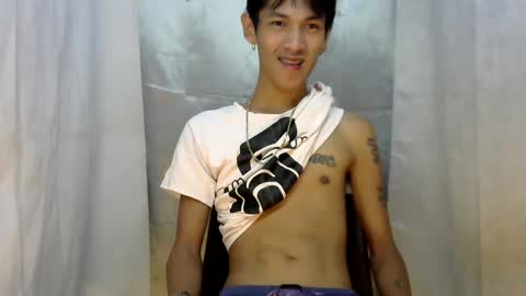 Snapshot of 0cir_asiansatisfy chatting on February 3, 2025, 11:31 am RICK online show from February 3, 2025, 11:31 am