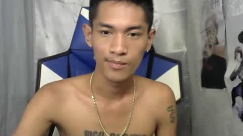 Snapshot of 0cir_asiansatisfy chatting on September 17, 2025, 5:25 pm RICK online show from September 17, 2025, 5:25 pm