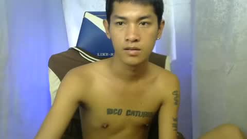 Snapshot of 0cir_asiansatisfy chatting on October 18, 2025, 1:52 am RICK online show from October 18, 2025, 1:52 am