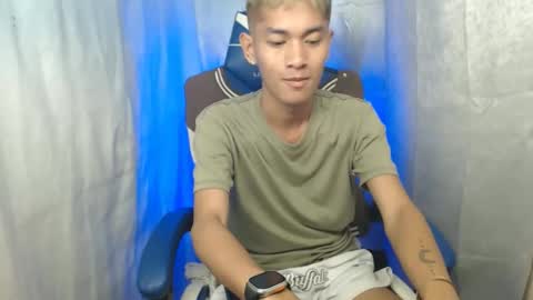 Snapshot of 0cir_asiansatisfy chatting on October 26, 2025, 4:02 pm RICK online show from October 26, 2025, 4:02 pm