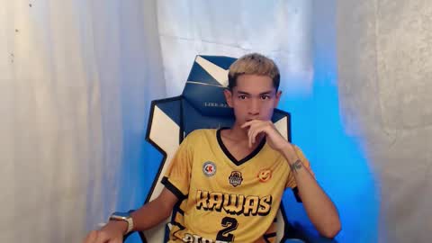 Snapshot of 0cir_asiansatisfy chatting on December 18, 2025, 4:29 am RICK online show from December 18, 2025, 4:29 am