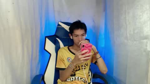 Snapshot of 0cir_asiansatisfy chatting on May 20, 2026, 2:01 pm RICK online show from May 20, 2026, 2:01 pm
