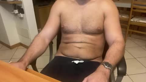 100piedi1 online show from October 26, 2025, 2:12 pm