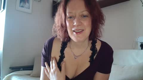 12ennie online show from February 18, 2026, 7:48 am