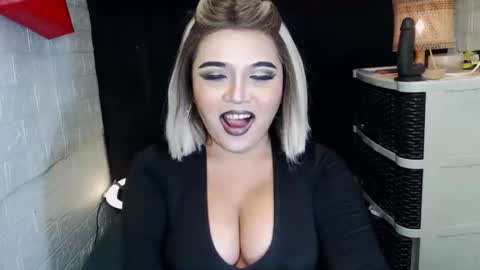 sexy kia online show from February 14, 2026, 12:51 am