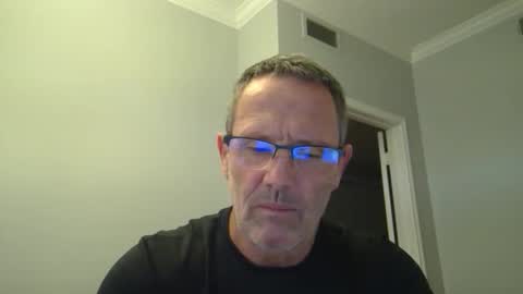 13glanmorfa online show from November 28, 2025, 2:09 pm