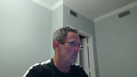 13glanmorfa online show from April 3, 2026, 4:43 am