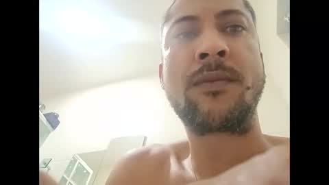 Snapshot of 155decuzinho chatting on November 5, 2025, 8:31 pm 155decuzinho online show from November 5, 2025, 8:31 pm