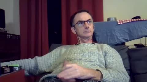 18remy45 online show from December 18, 2024, 10:46 pm