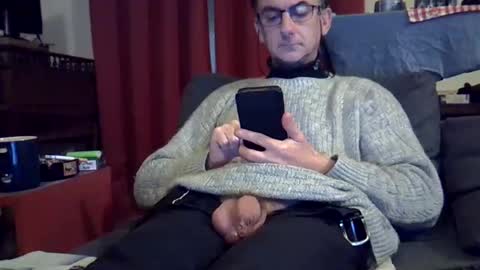 18remy45 online show from December 26, 2024, 6:12 pm