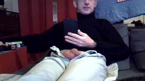 18remy45 online show from December 30, 2024, 4:08 pm