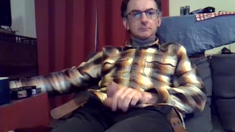 18remy45 online show from February 6, 2025, 9:38 pm