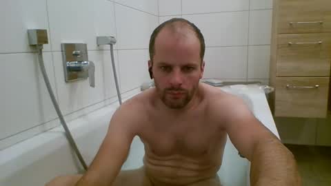 Snapshot of 19berni91 chatting on November 8, 2025, 5:45 pm berni online show from November 8, 2025, 5:45 pm