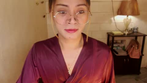 Snapshot of 1bigsurprise4you chatting on February 16, 2025, 7:05 pm angel online show from February 16, 2025, 7:05 pm