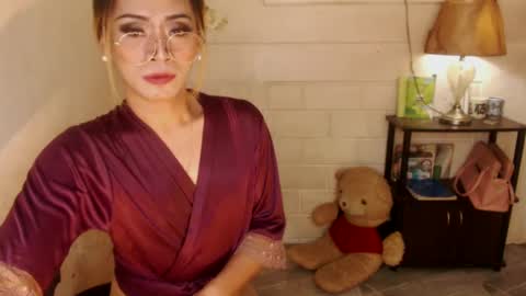 Snapshot of 1bigsurprise4you chatting on February 22, 2025, 12:38 am angel online show from February 22, 2025, 12:38 am