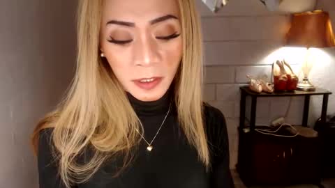 angel online show from March 31, 2026, 8:53 pm