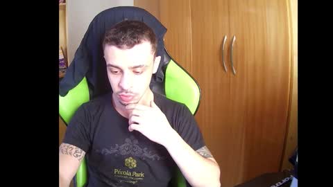 1good_vibes1 online show from December 20, 2025, 9:22 pm