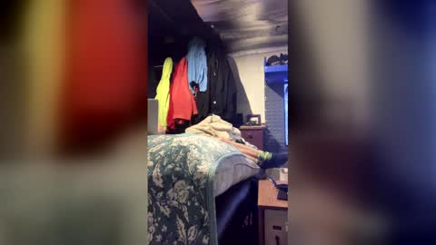 Snapshot of 1horney chatting on March 6, 2026, 8:22 am 1horney online show from March 6, 2026, 8:22 am