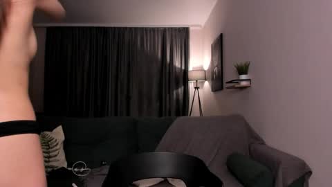 Snapshot of 1i1ypa1mer chatting on February 8, 2026, 6:55 pm Lily 3 online show from February 8, 2026, 6:55 pm