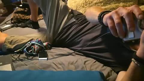 1knightluver69 online show from July 14, 2026, 12:11 pm