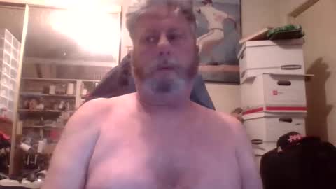 Snapshot of 1milkman2000 chatting on May 16, 2026, 9:46 pm milkman online show from May 16, 2026, 9:46 pm