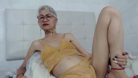 Miss Monserrate online show from March 6, 2025, 4:07 pm