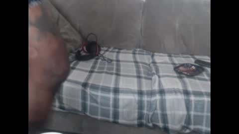 1n2Deep online show from February 25, 2025, 10:50 pm