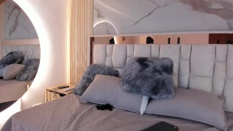 Luisa online show from March 28, 2026, 5:34 pm