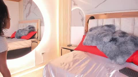 Luisa online show from April 17, 2026, 12:41 pm