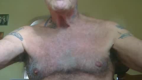 Snapshot of 1pizza__6beers chatting on September 30, 2025, 6:24 pm Pizza online show from September 30, 2025, 6:24 pm