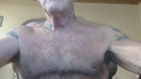 Snapshot of 1pizza__6beers chatting on October 11, 2025, 11:53 am Pizza online show from October 11, 2025, 11:53 am