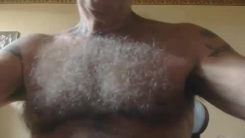 Snapshot of 1pizza__6beers chatting on October 11, 2025, 11:58 pm Pizza online show from October 11, 2025, 11:58 pm