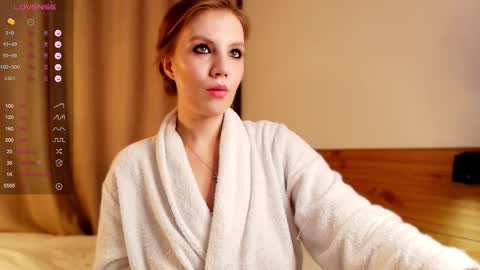 VICTORIA online show from September 26, 2025, 1:20 am