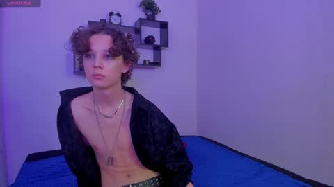 Milos online show from December 21, 2024, 11:55 am