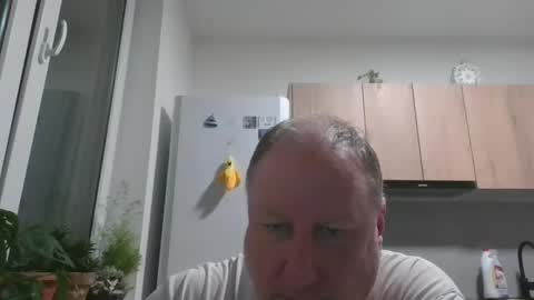 1vaso online show from November 28, 2025, 7:49 pm