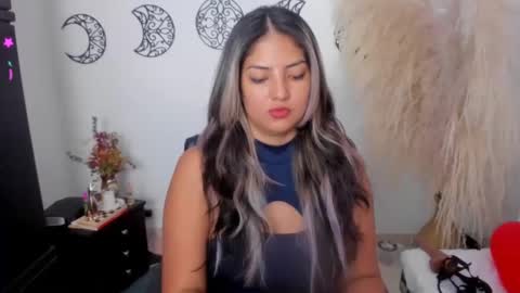 1wayra online show from January 16, 2025, 7:10 pm