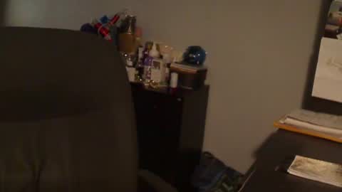 Susan online show from December 9, 2024, 1:40 am