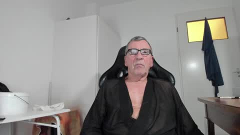 Henk online show from January 19, 2025, 7:58 pm