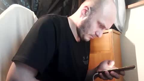 21cm_bigdick__ online show from October 31, 2025, 7:04 pm