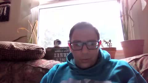 21piolts online show from April 29, 2026, 9:54 pm