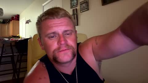 22bigelo2316 online show from October 25, 2025, 2:52 am