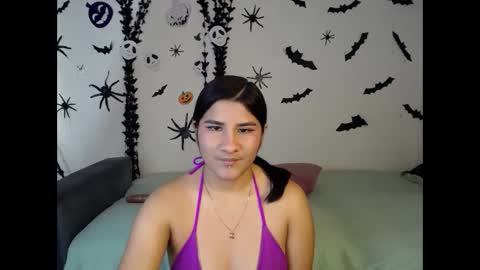 25melin online show from October 7, 2025, 1:30 pm