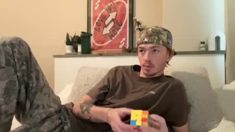 Snapshot of 26sneakers chatting on December 15, 2024, 7:53 pm 26sneakers online show from December 15, 2024, 7:53 pm